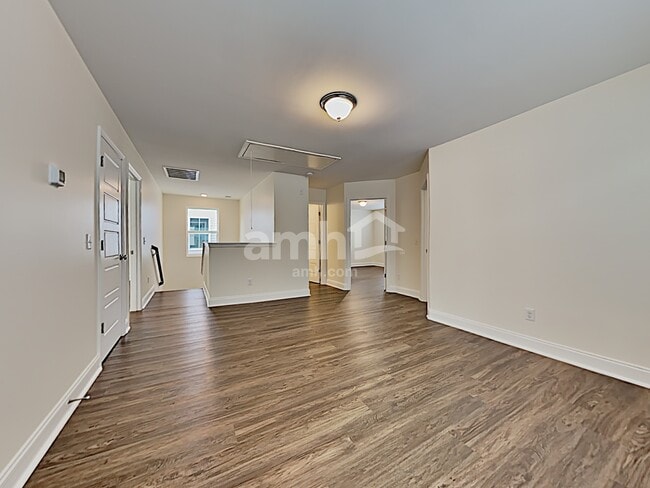 Building Photo - 516 Flat Rock Trace