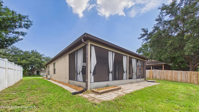 Building Photo - 551 Loxley Ct