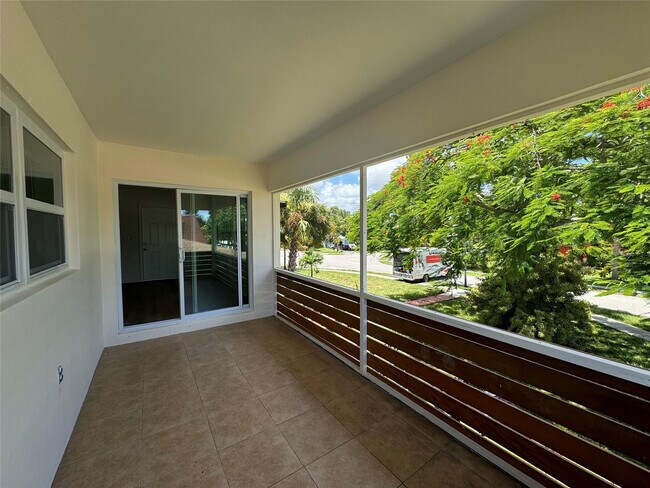 Building Photo - 2200 NE 173rd St