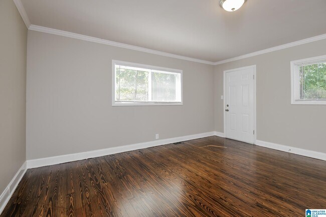 Building Photo - 7637 Ridge Tree Ln
