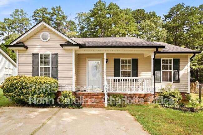 Building Photo - 1459 Ontario Dr