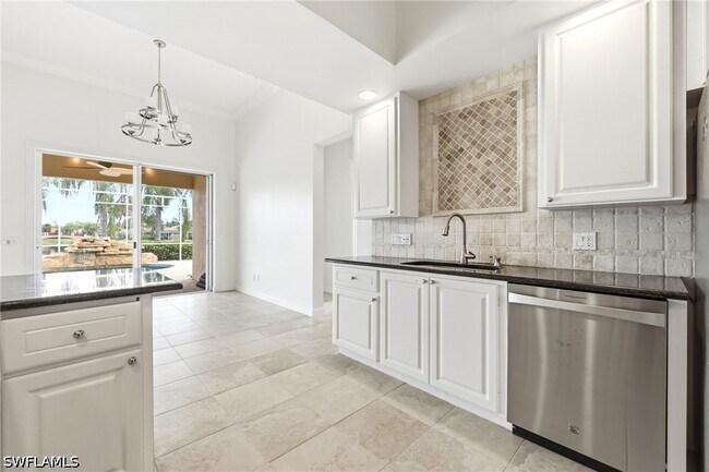 Building Photo - 7681 Sicilia Ct