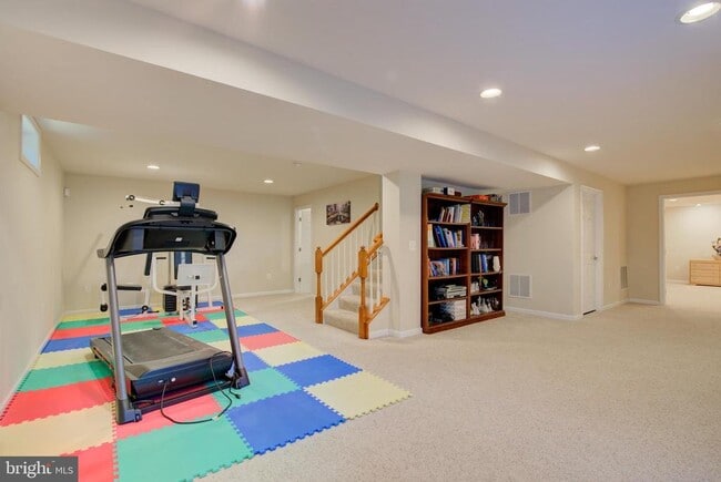 Building Photo - 25291 Kilkeen Way