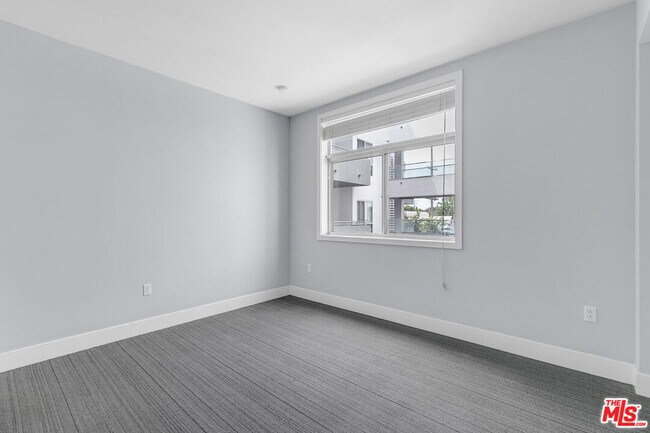 Building Photo - 1730 Sawtelle Blvd
