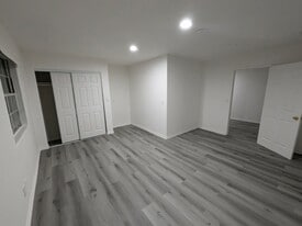 Building Photo - 17201 E Orkney St