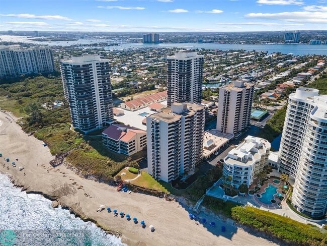 Building Photo - 4200 N Ocean Dr