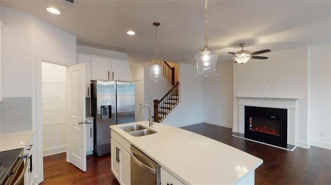 Primary Photo - 5354 Brooklands Dr