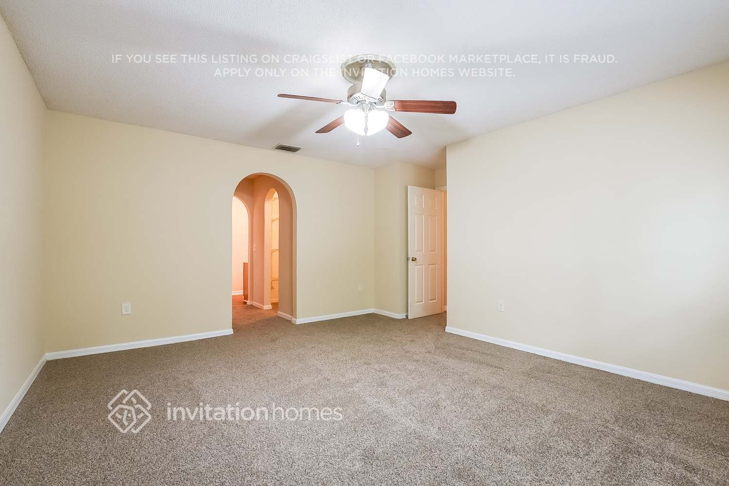 Building Photo - 3223 Scenic Woods Dr