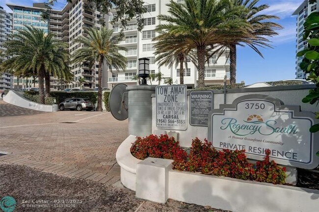 Building Photo - 3750 Galt Ocean Dr