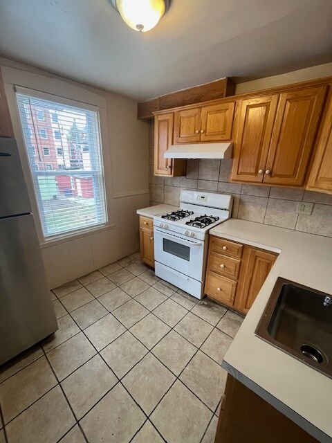 Building Photo - 116 S Prince St