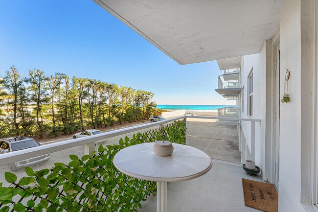 Building Photo - 3450 S Ocean Blvd