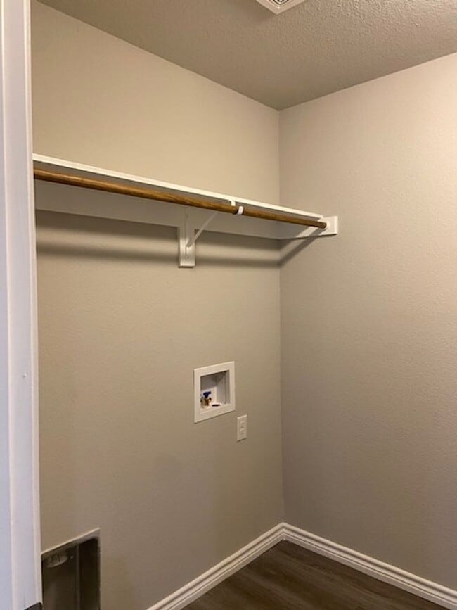 Building Photo - 2867 Melissa Ln