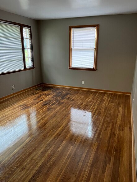 Building Photo - 2608 Jenkins St