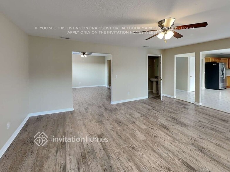 Building Photo - 552 Cody Caleb Dr