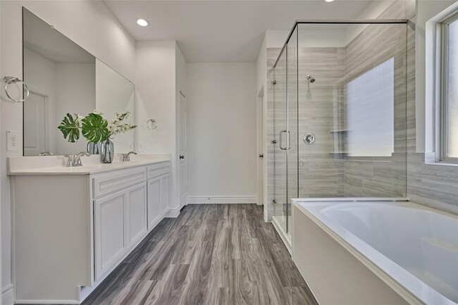 Building Photo - 981 Youth Water Rd