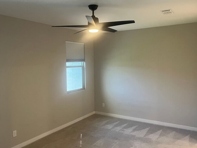 Building Photo - 17295 W Valentine St