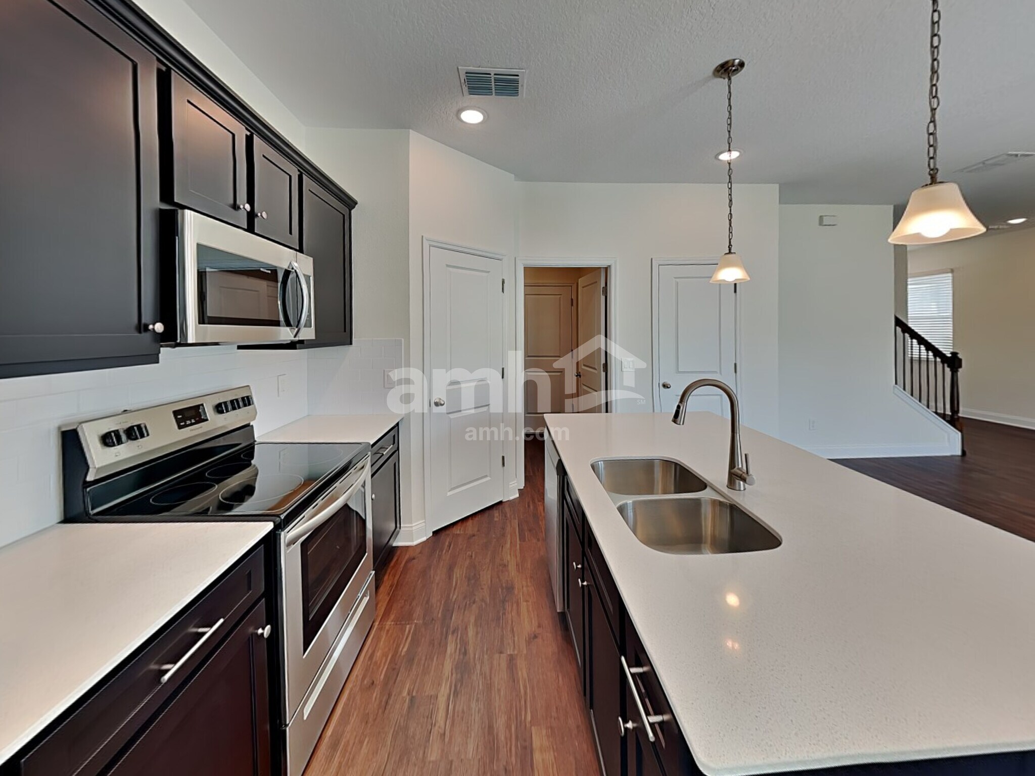 Building Photo - 6111 Little Blf Cir