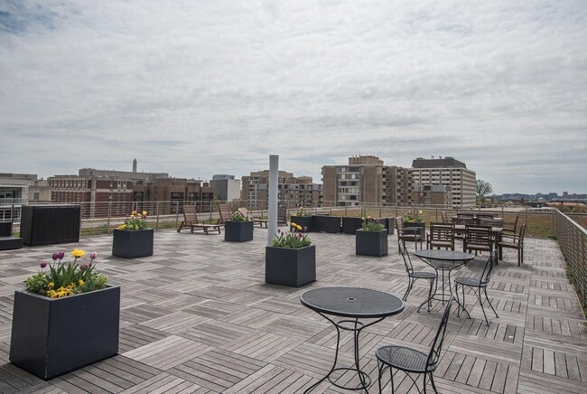 Building Photo - 2475 Virginia Ave NW