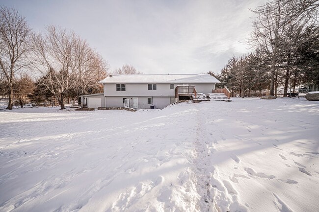 Building Photo - Please View 3D Virtual Walk-Through Before Scheduling a Showing