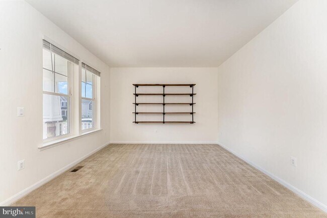 Building Photo - 10407 Spotswood Dr