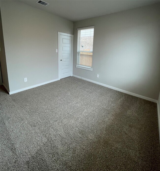 Building Photo - 29243 Pikes Peak Dr