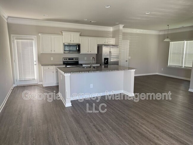 Building Photo - 1272 Towne Square Ct