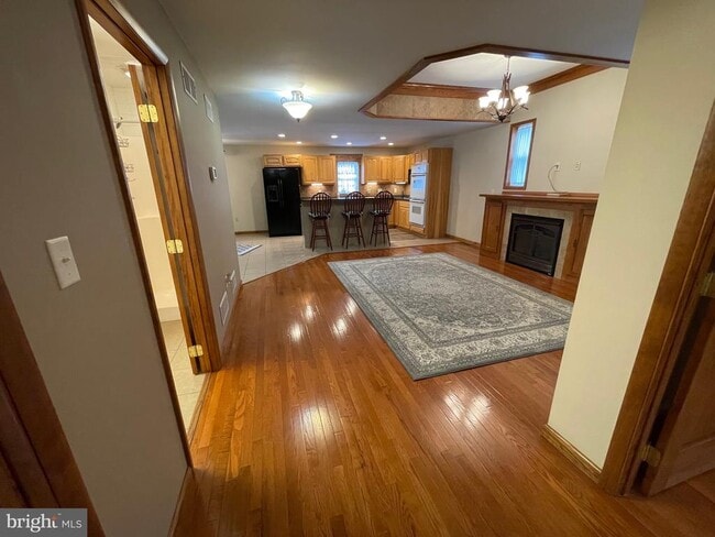 Building Photo - 210 N Centre Ave