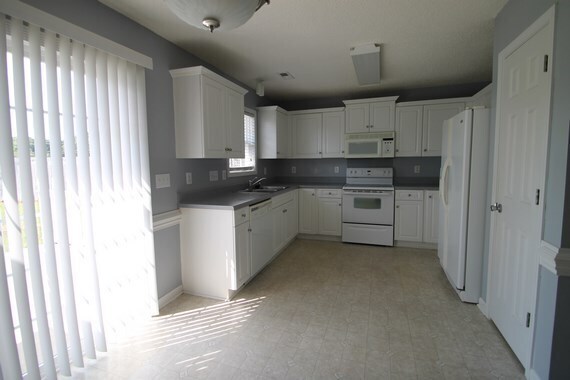 Building Photo - Exclusively Offered by Muse Realty, LLC