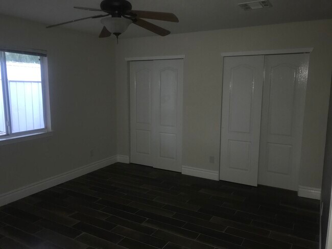 Building Photo - 12720 Lorenzo Frias Ct