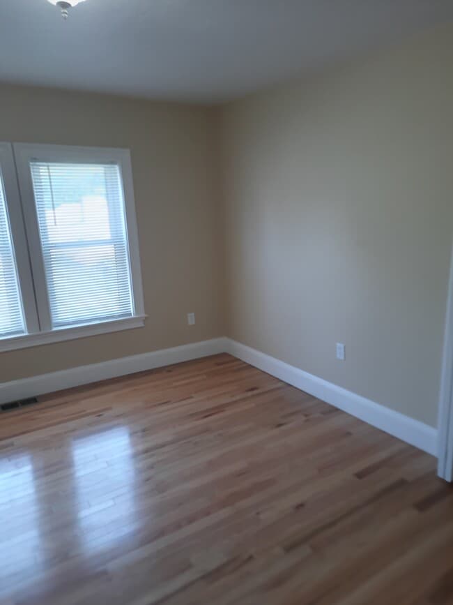 Middle Bedroom 1 - 203 Essex St