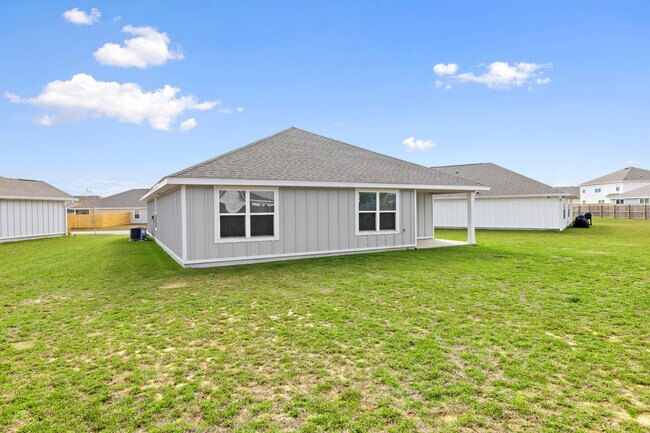 Building Photo - 924 Sandbar Loop