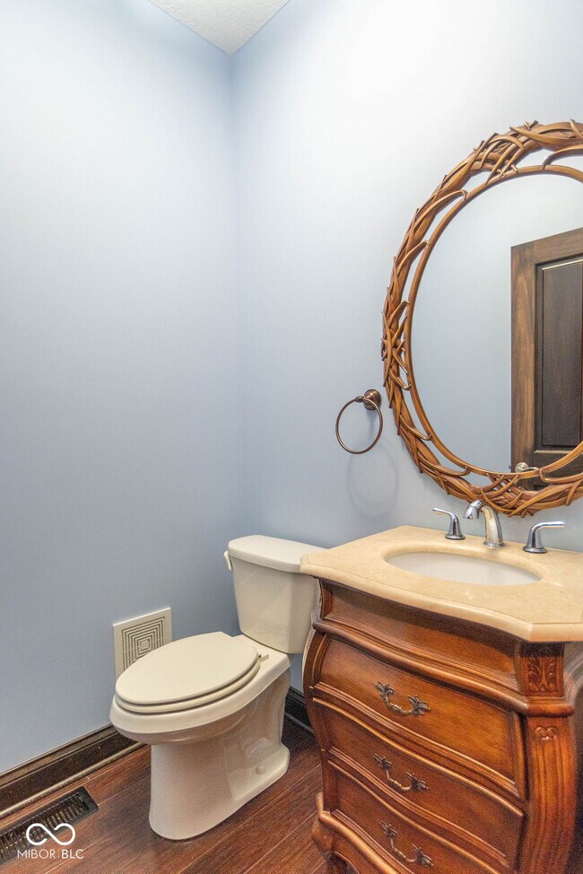 Building Photo - 3000 E County Rd 350 S