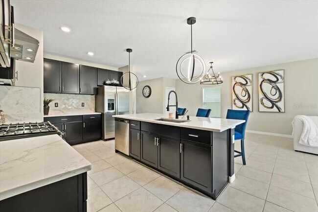 Building Photo - 5517 Appleton Shore Dr