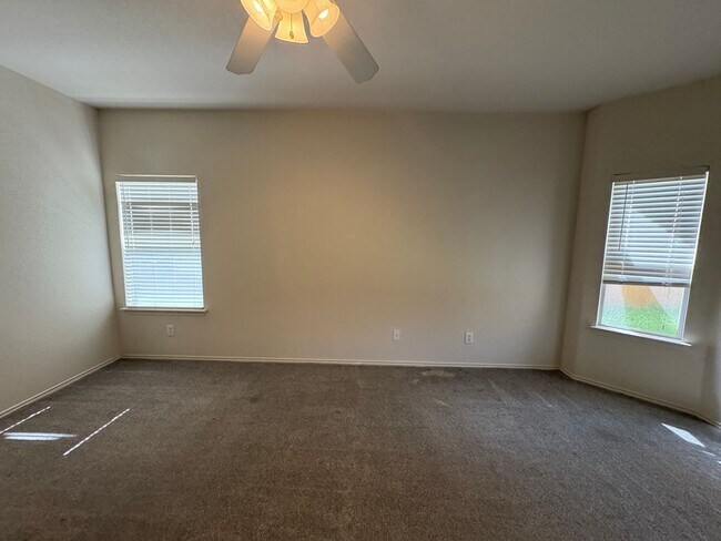 Building Photo - Beautiful home in Town Creek Village - Cibolo