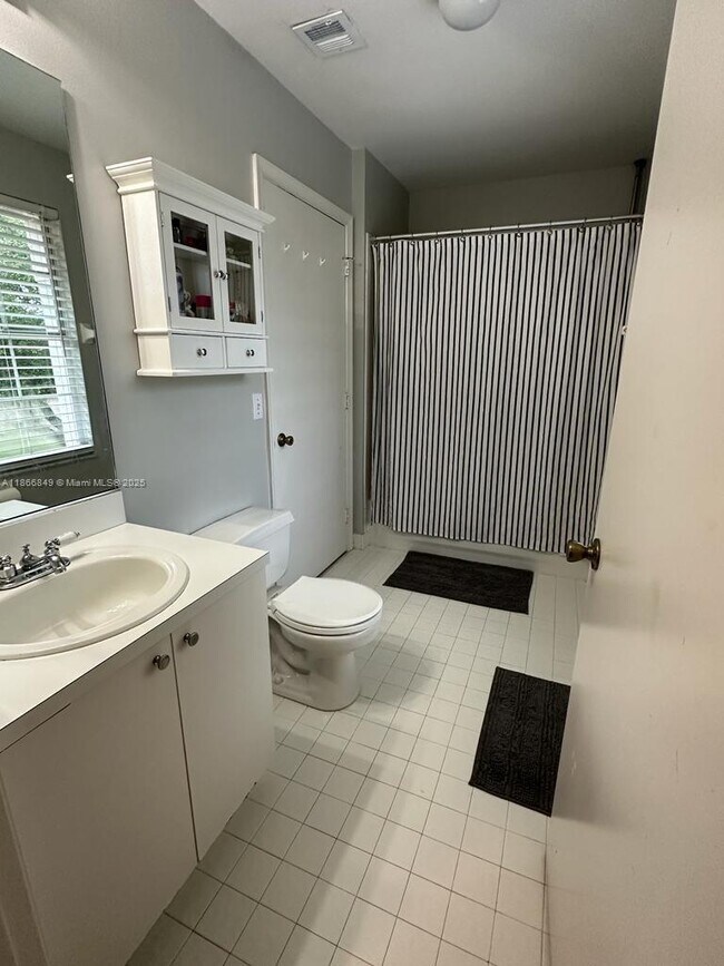 Building Photo - 2484 SW 177th Terrace
