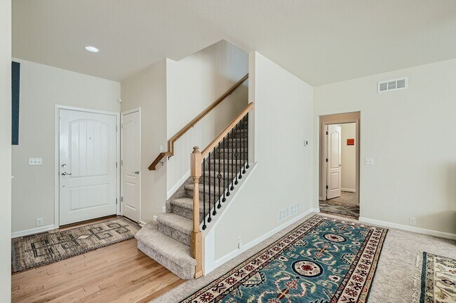 Building Photo - Furnished 4 Bedroom in Anthem Highlands