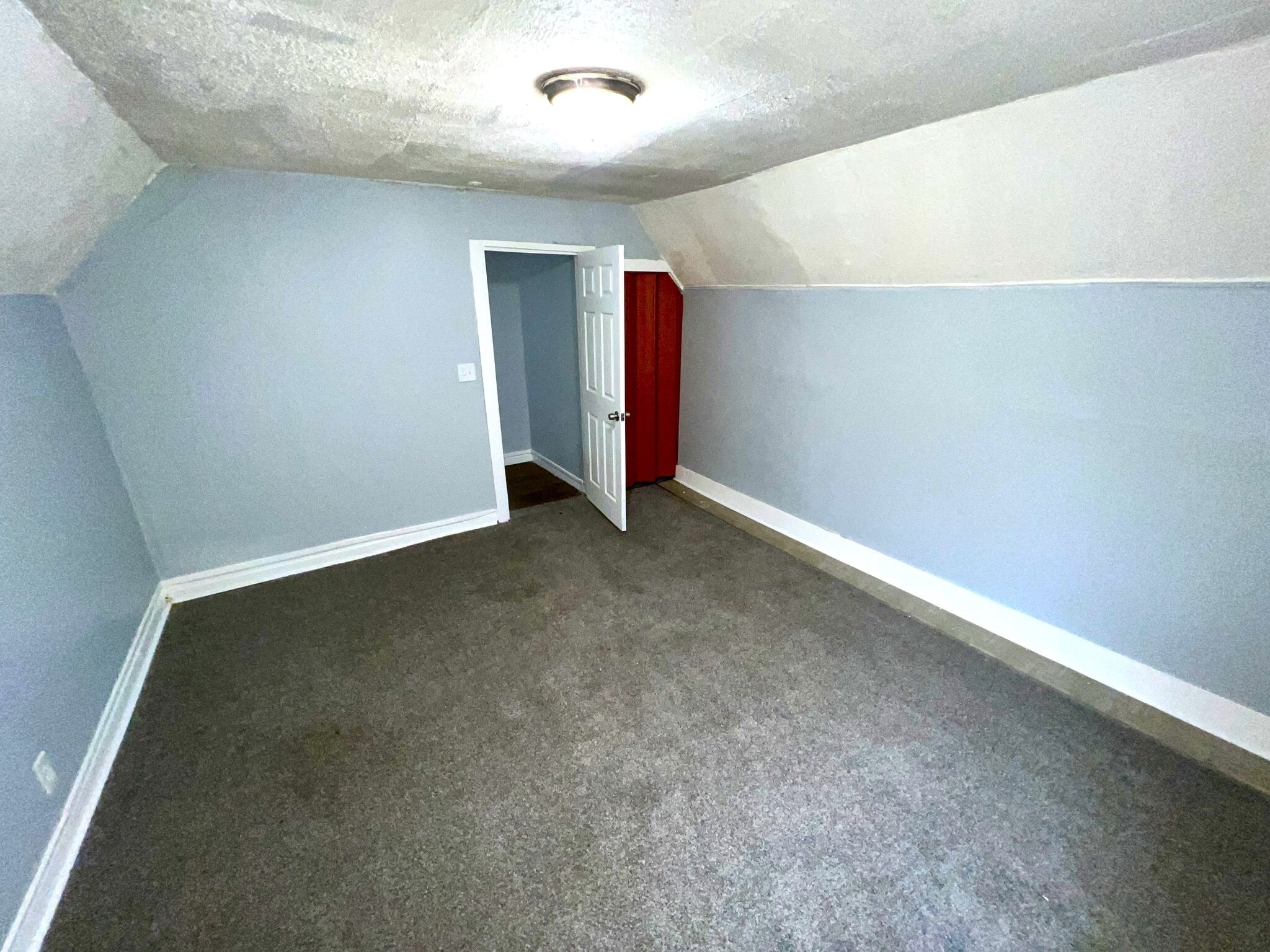 Building Photo - 6755 S Throop St