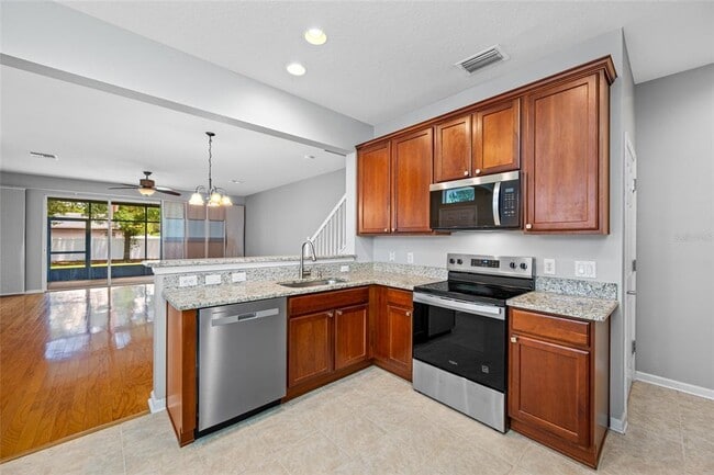 Building Photo - 10135 Westpark Preserve Blvd