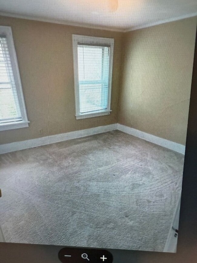 Building Photo - 1212 N Frink St