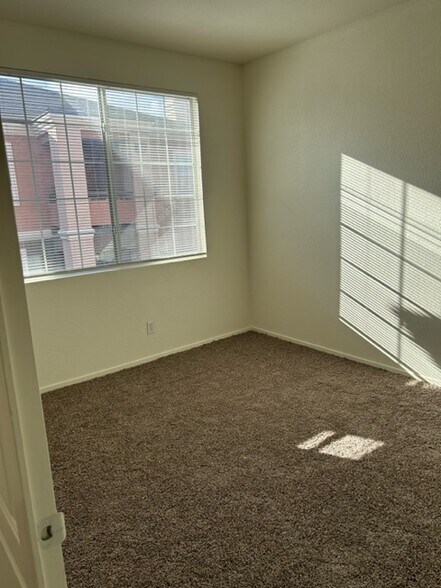 Building Photo - 7705 Himalayas Ave