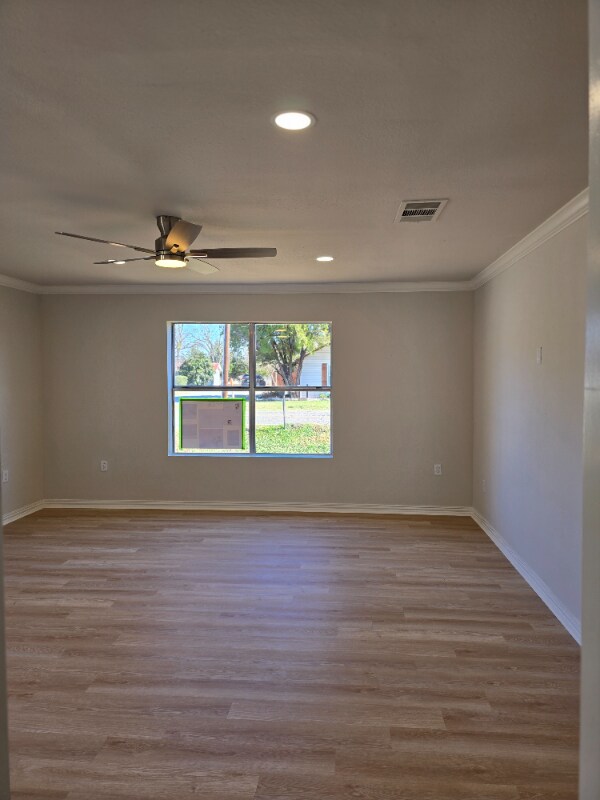 Building Photo - 502 S Pearl St