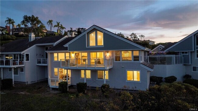 Building Photo - 5 Argo