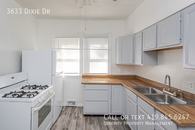 Building Photo - 3633 Dixie Dr