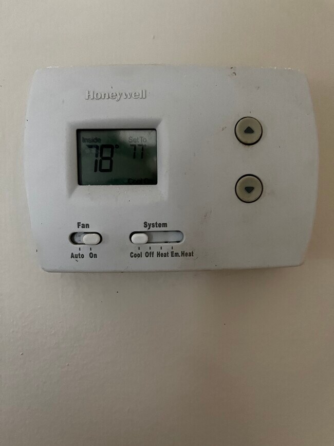 Energy efficient HVAC - 909 E Mulberry St