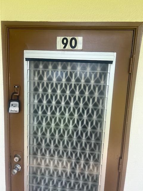 Building Photo - 90 Mansfield C