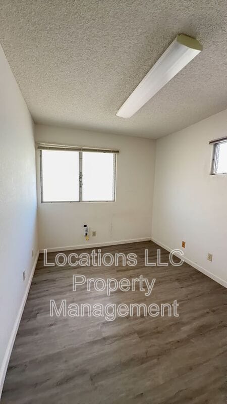 Building Photo - 95-657 Alohilani St