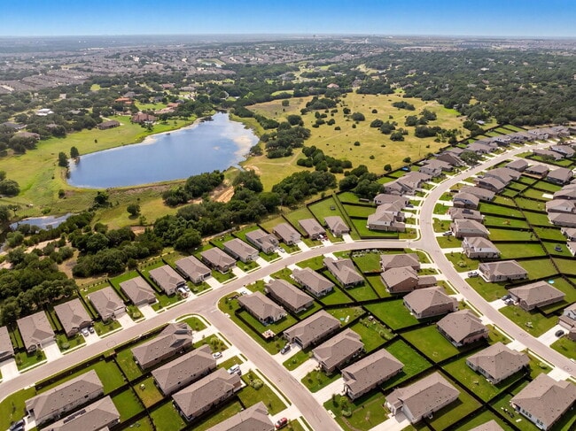 Building Photo - Ready NOW! Greenbelt Wooded Views