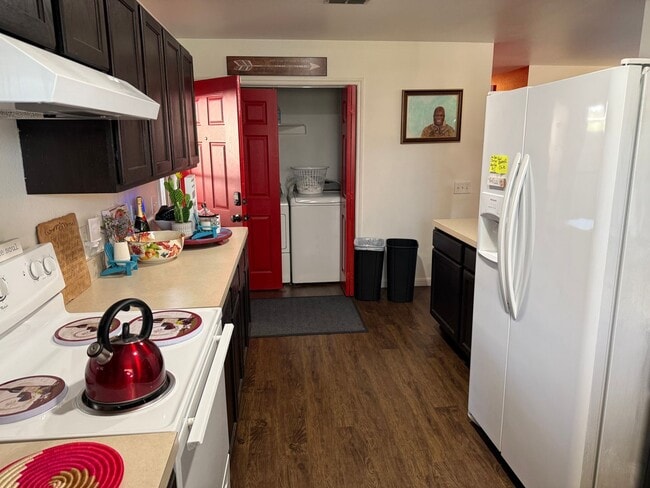 Building Photo - 2727 Choice St