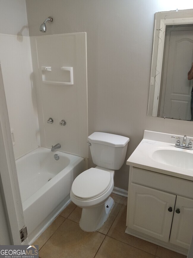 Building Photo - 9069 Sterling Ridge Ln