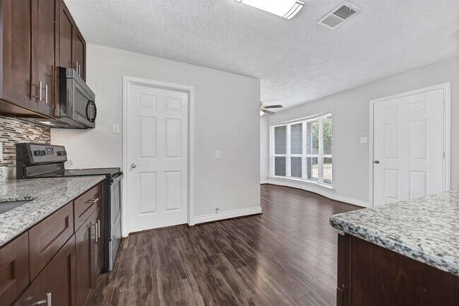 Building Photo - 9214 McAfee Dr